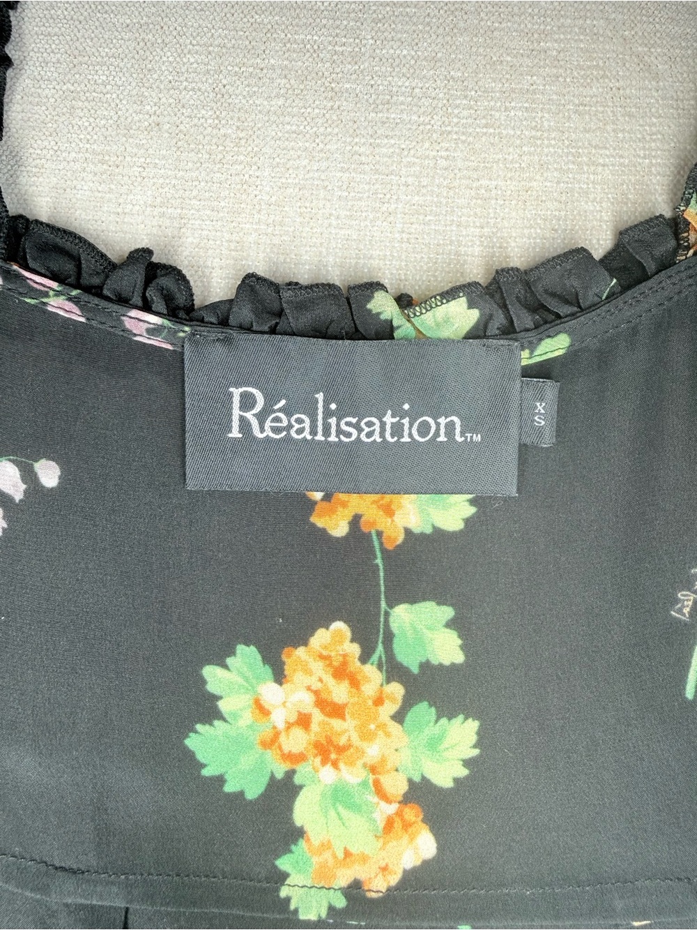 Realisation Par Julia Mini Dress in Blossom Floral Silk XS - Picture 9 of 13